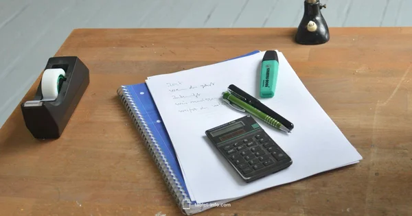 Apple Pencil and iPad Air - Tablet Info