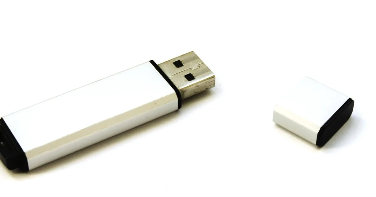 Flash Drive to iPad Flash Drive to iPad - Tablet Info